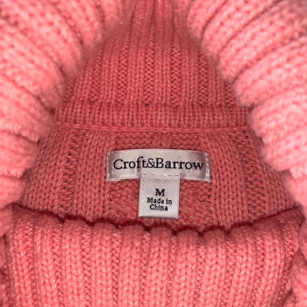 Turtle Neck Cable Knit Sweater - Picture 3 of 3
